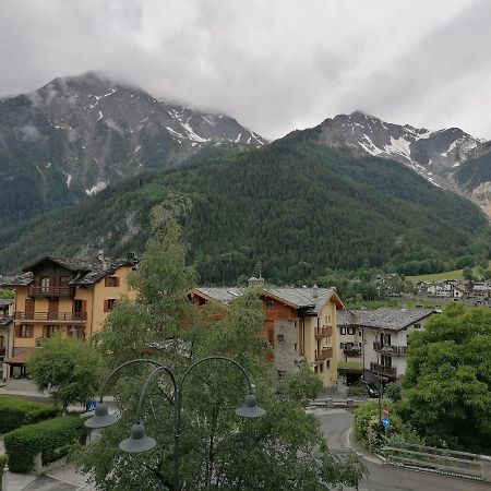 Apartamento Courma House Courmayeur Exterior foto